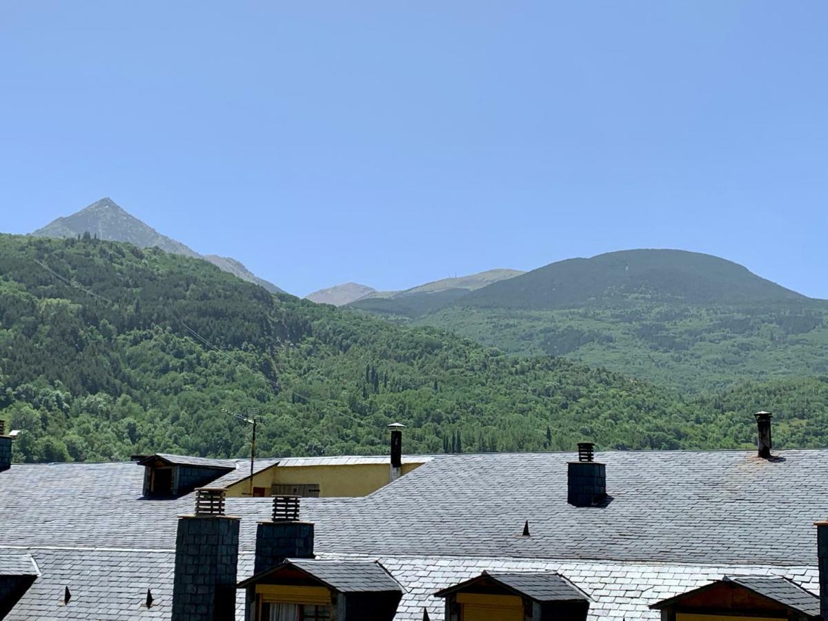 Bpirineos-Blest Apartment Benasque Luaran gambar